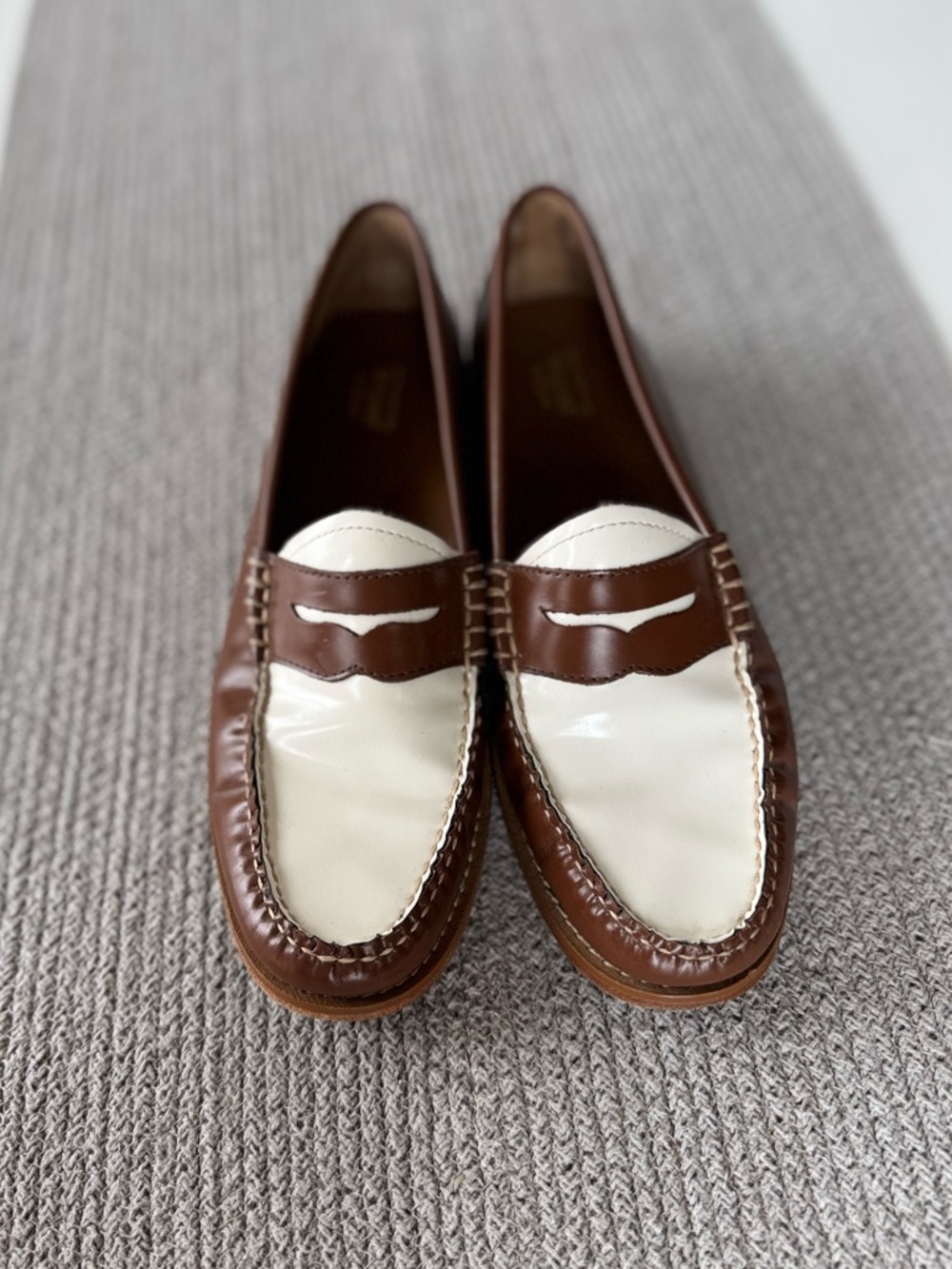 G.H. Bass Weejuns Whitney Two Tone Brown White Penny Loafers Size Women’s 9 - Picture 8 of 9
